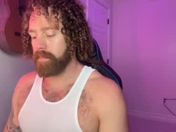 Chaturbate の levi_daniel