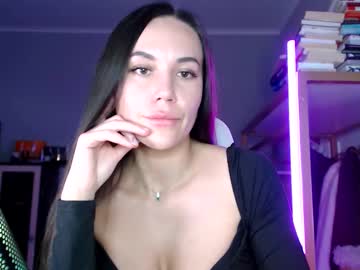 Qweenii — Chaturbate Mulher cam model